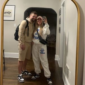 Matching sweat set for wifey